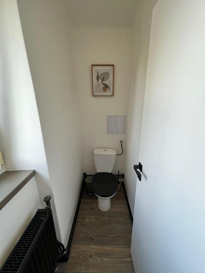 Apartman Opava S Parkovanim Exteriör bild